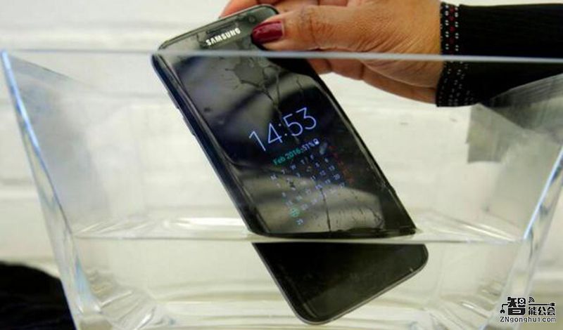 关于iPhone7 吃瓜群众最看不惯的七大罪状 智能公会