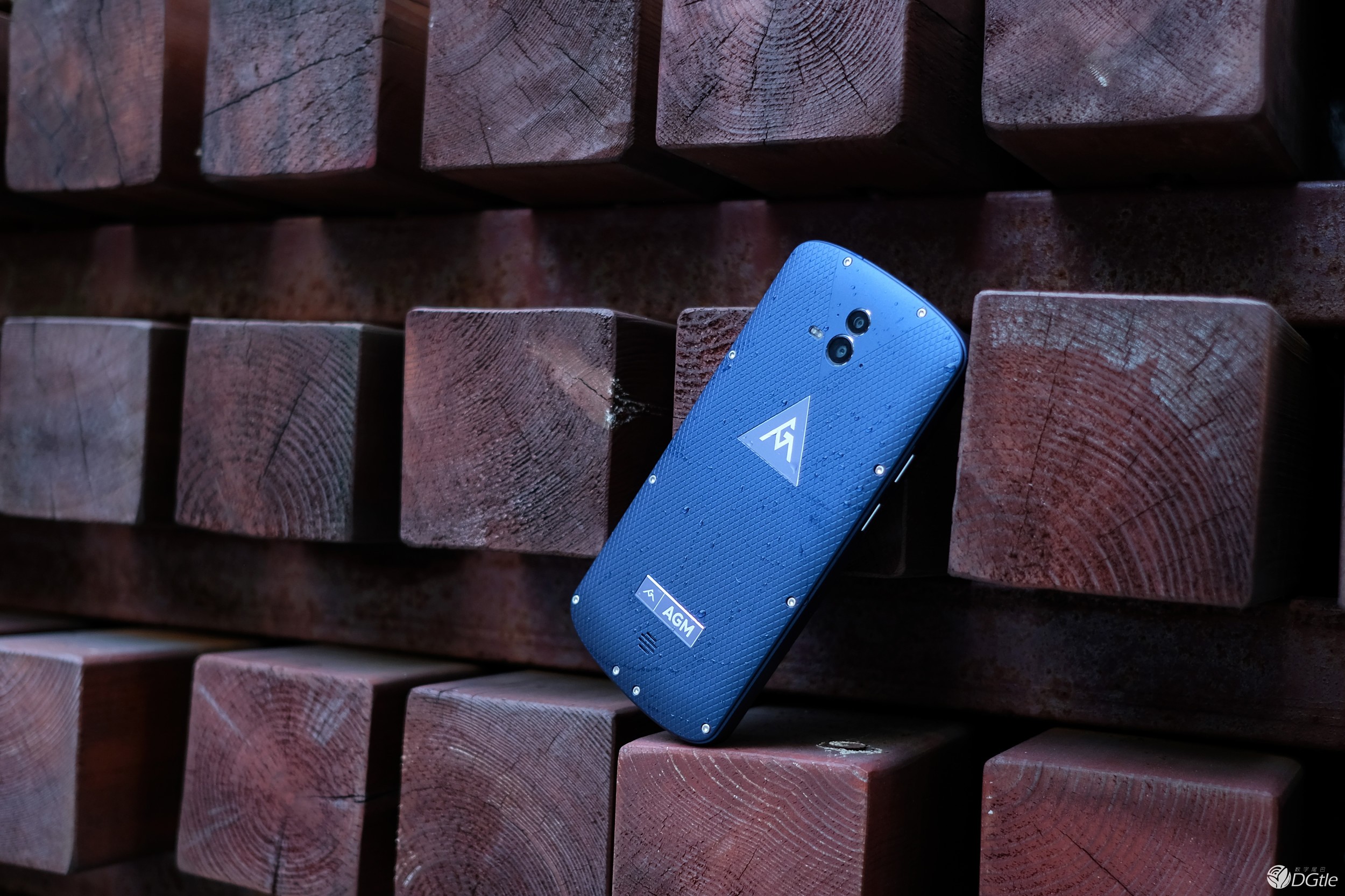 硬派三防新选择 AGM X1吴京定制版体验 智能公会