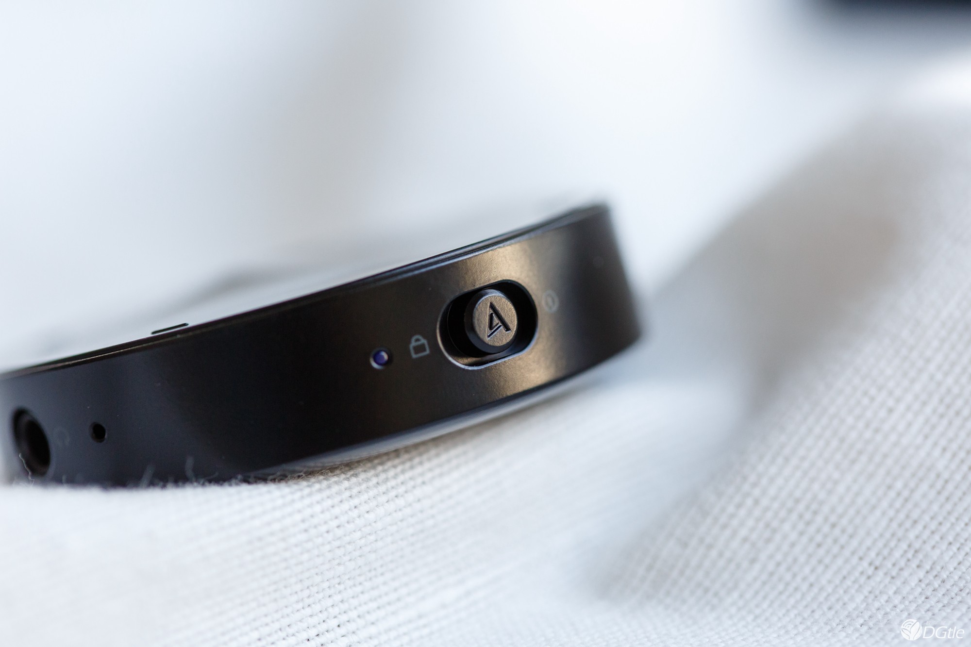 AK XB10蓝牙解码器体验：用手机享受平衡输出的乐趣 智能公会