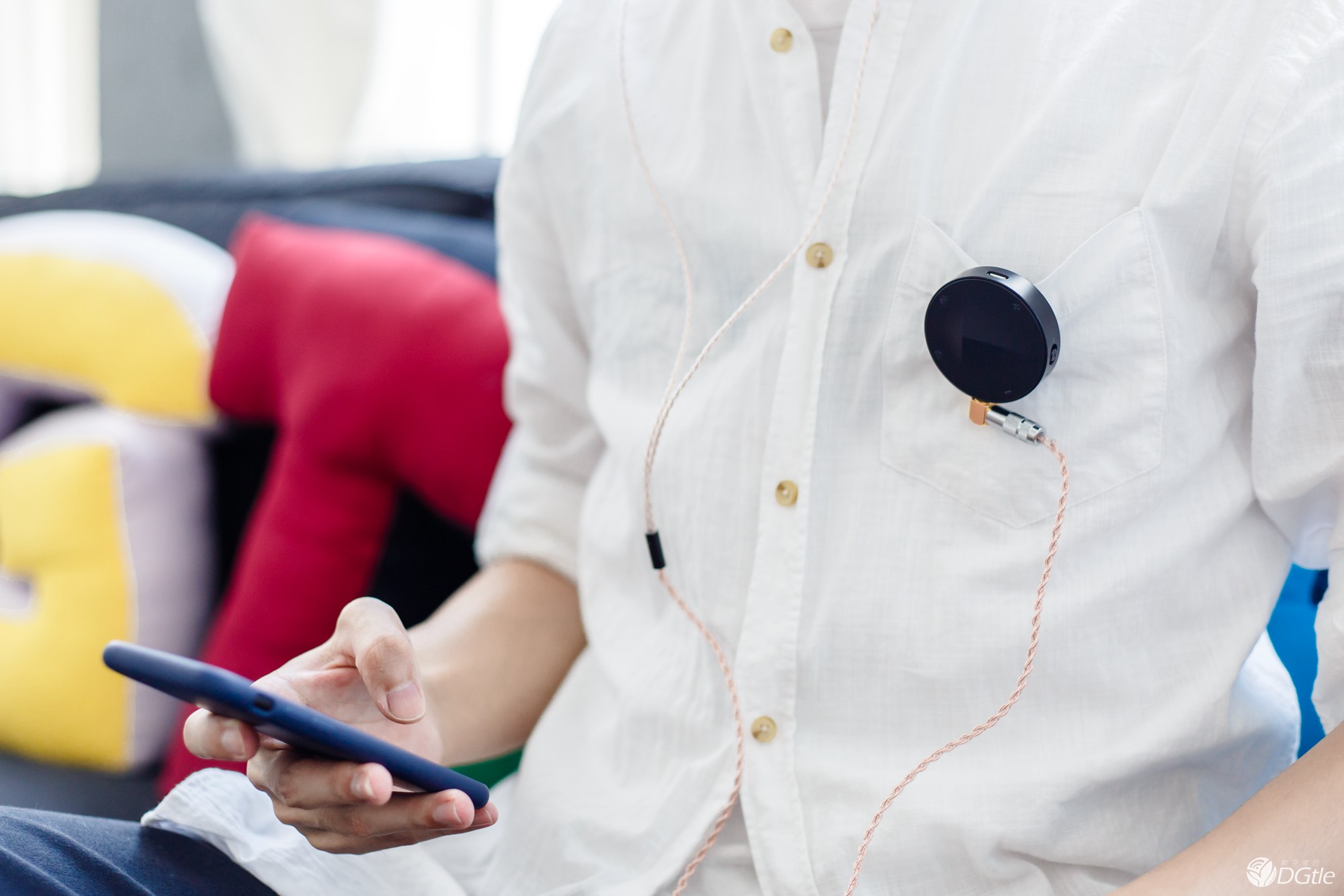 AK XB10蓝牙解码器体验：用手机享受平衡输出的乐趣 智能公会