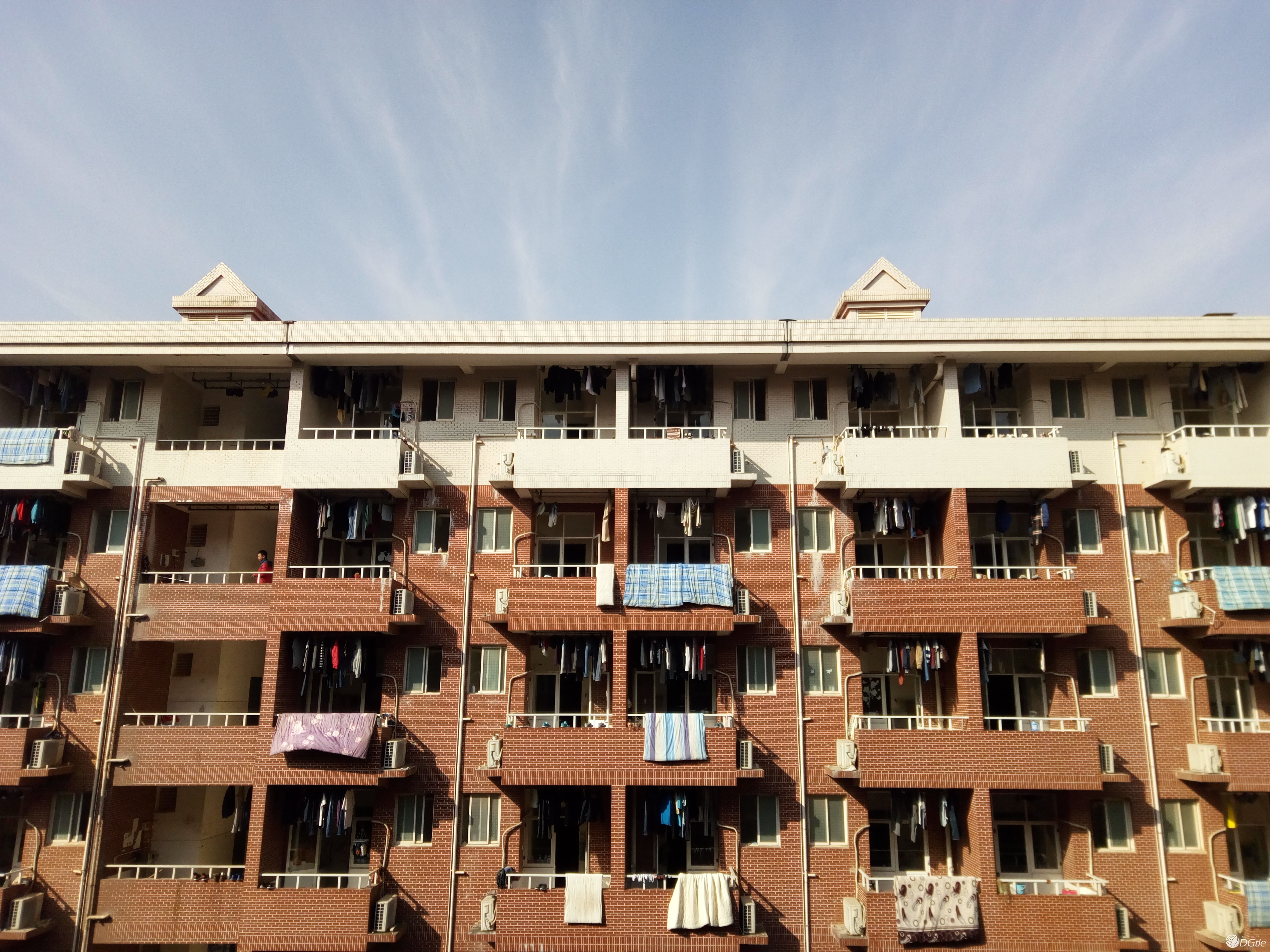  中兴小鲜4 也许是目前最实用的语音手机 智能公会