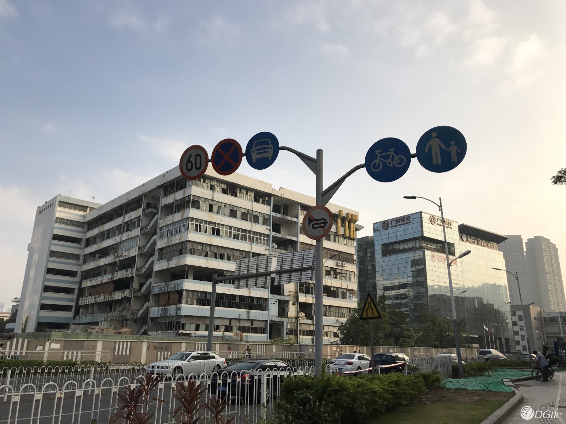 双摄之争 华为Mate 9与iPhone 7 Plus拍照对比 智能公会