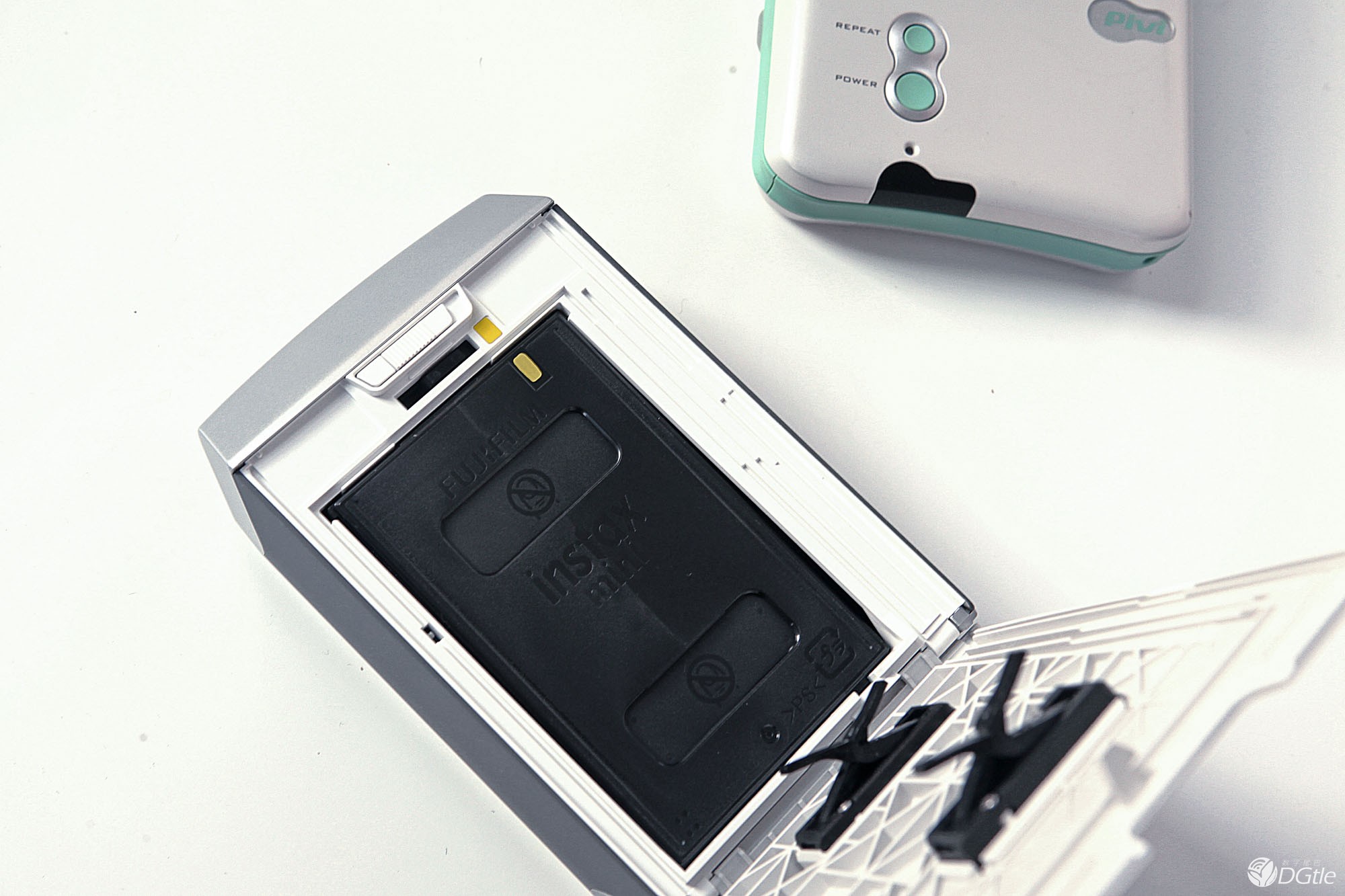 记忆留存 富士instax SHARE SP-2照片打印机轻体验 智能公会