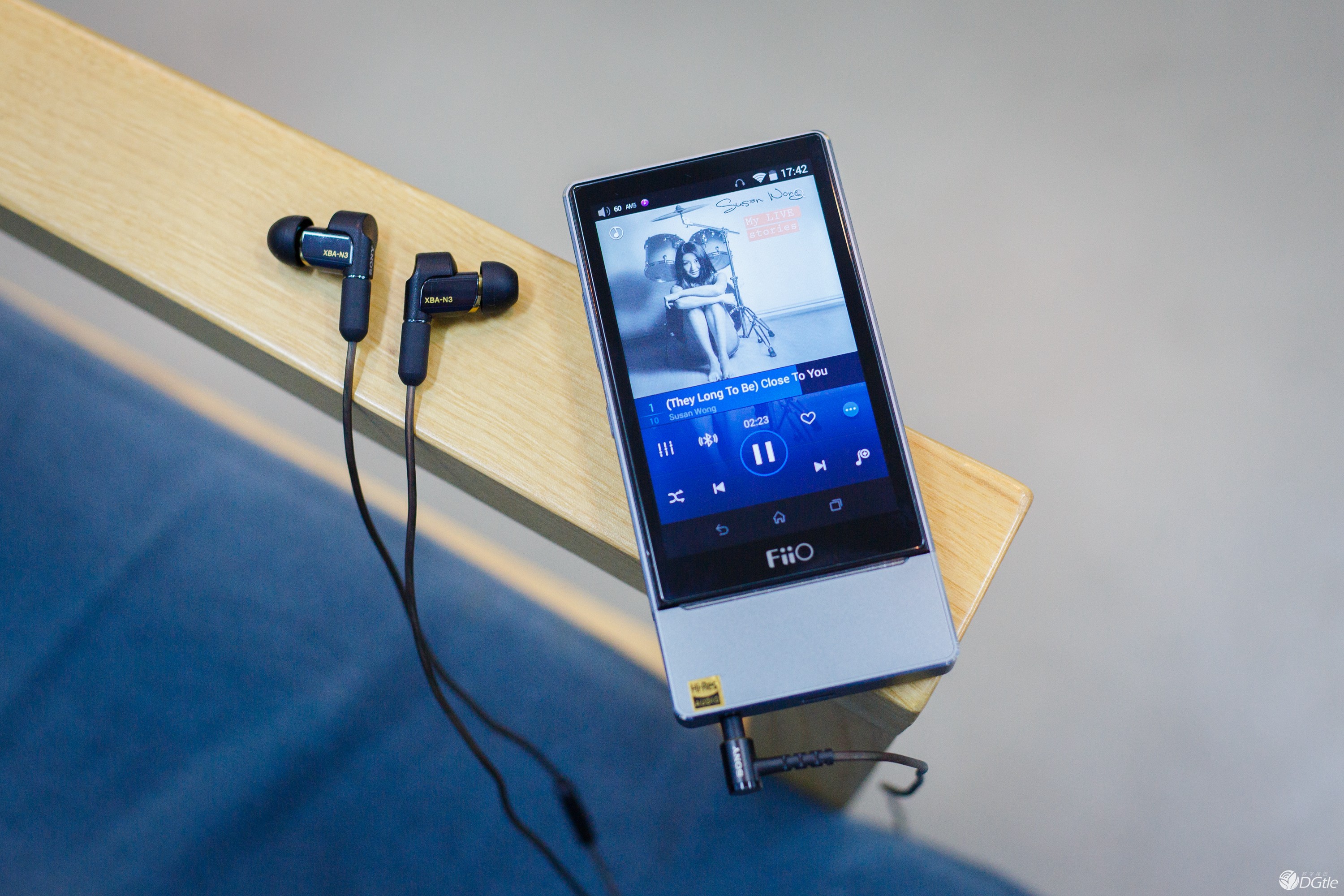 更小的体积 更佳的音质 索尼XBA-N3AP圈铁耳塞体验 智能公会