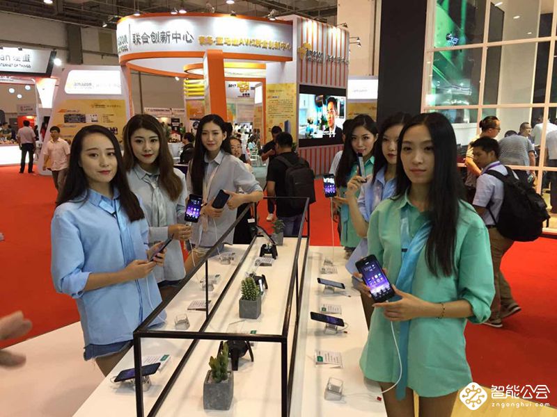 声色世界 智慧生活！海信电视SINOCES秋季新品赏鉴 智能公会