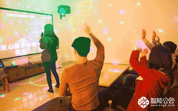 海信聚好看上线“嗨唱”频道  家庭K歌市场未来可期 智能公会