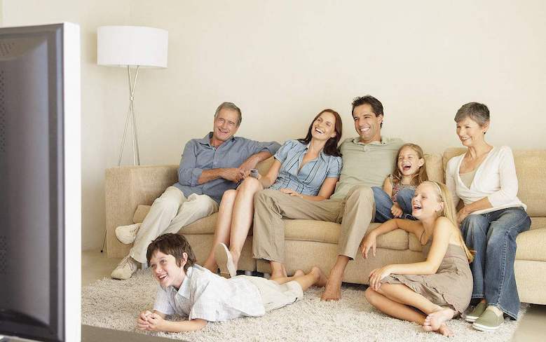 答应我 我们还像以前那样看电视好吗？ 智能公会