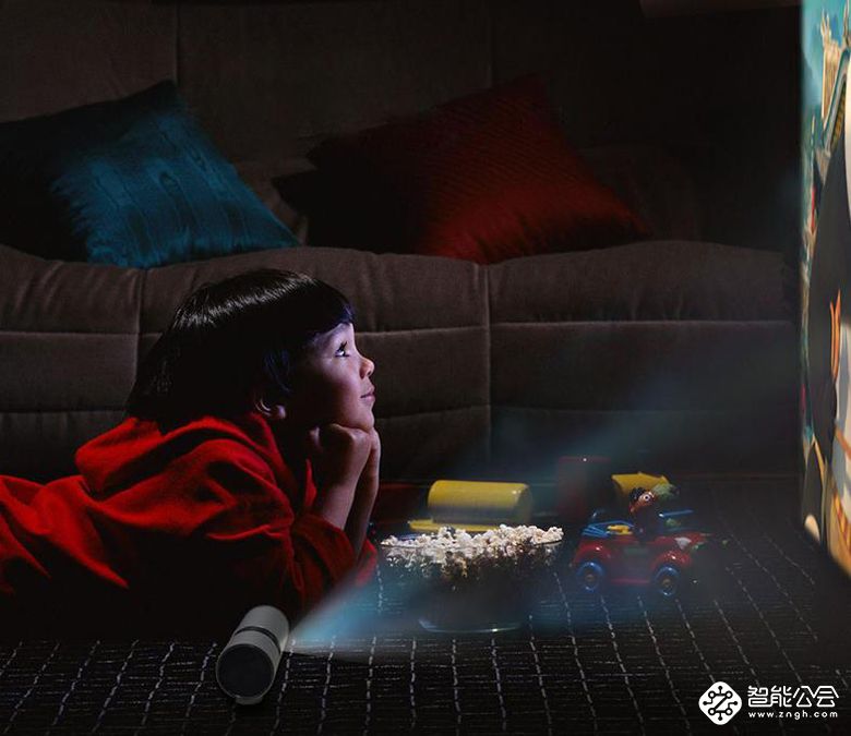 不要去电影院了，在家给自己造一个巨幕私人影院吧 智能公会