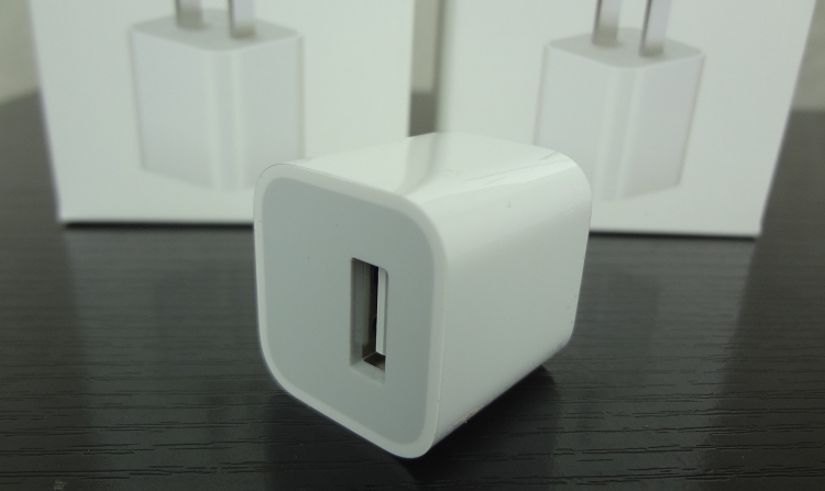 销量要凉！新款iPhone传出噩耗：继续标配5V1A充电头 智能公会