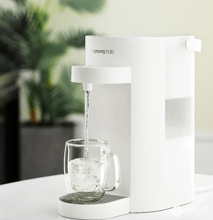Ipad mini大小的饮水机拯救懒于喝水的你，想要几度要几度 智能公会