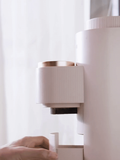 早上是免清洗的豆浆机，下午是55°恒温的饮水机，了解一下不？ 智能公会