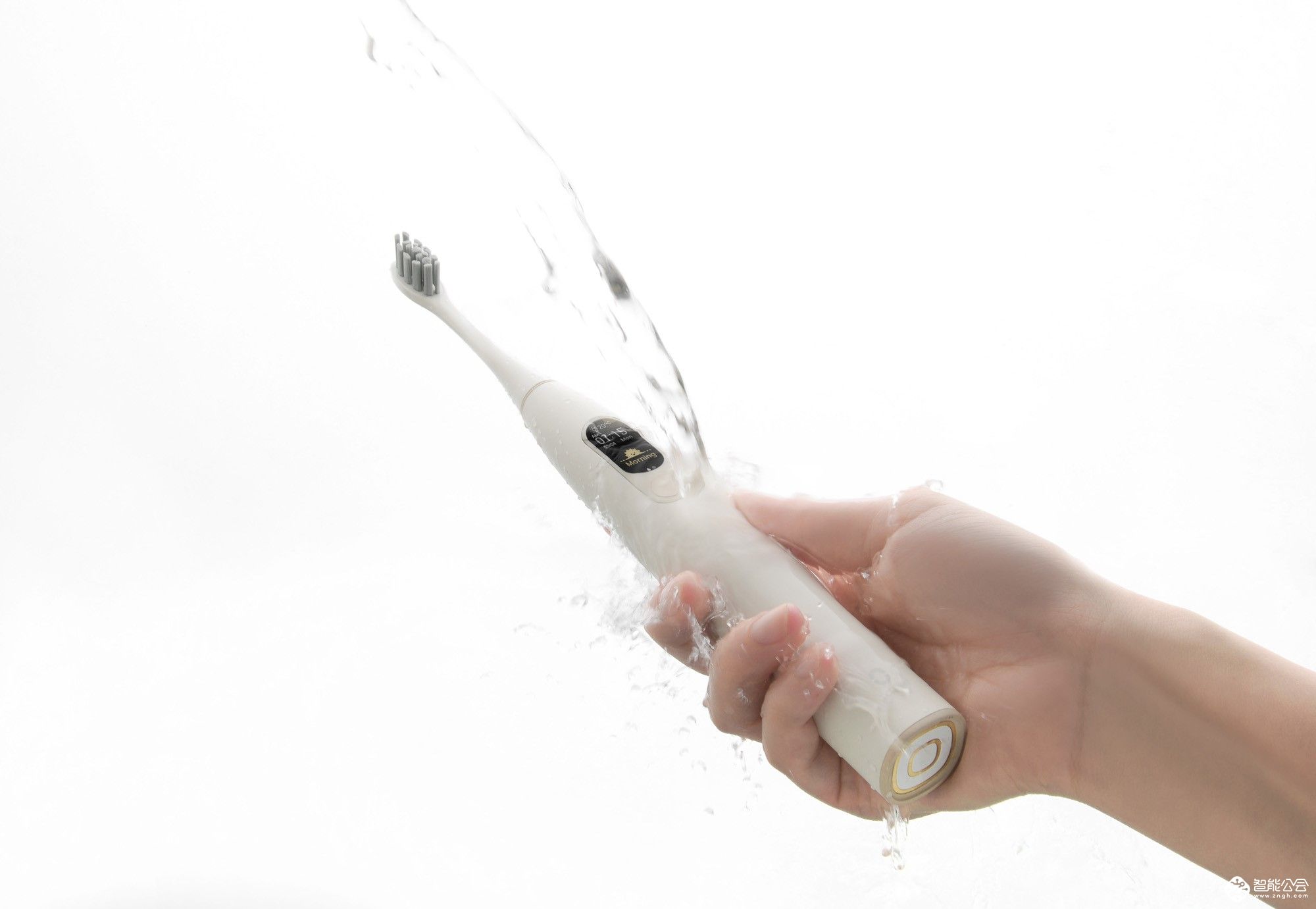 电动牙刷王者归来！彩屏触控Oclean X上架小米有品 智能公会
