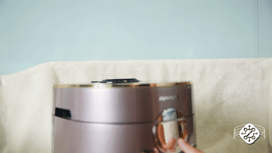 九阳Q系列电压煲智能排气、水冷降压，让厨房更安全 智能公会