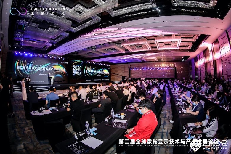 海信周厚健:激光电视处于爆发 智能公会