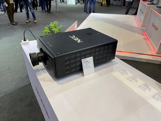 携多款明星产品亮相AWE 夏普诠释非凡智能新体验 智能公会