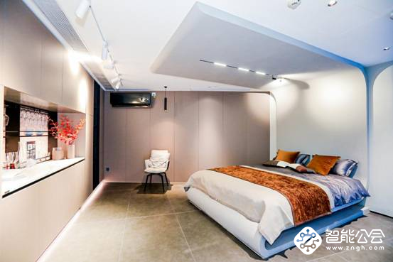 智能智造行业洞察：首个4.0智慧家庭体验中心开业 智能公会