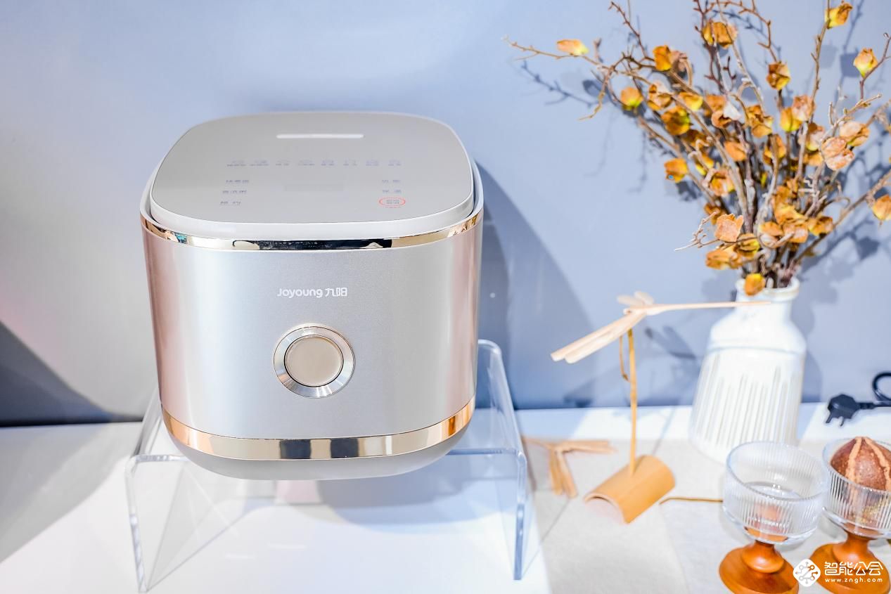 健康家电成2024年AWE新热点 九阳0涂层电饭煲等产品受青睐 智能公会
