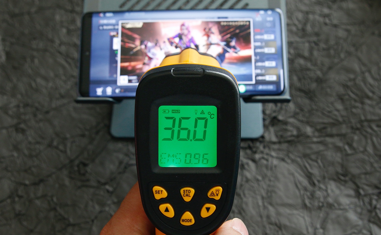 军工防护+Pantone美学=实用主义最优解？15天真实体验 智能公会