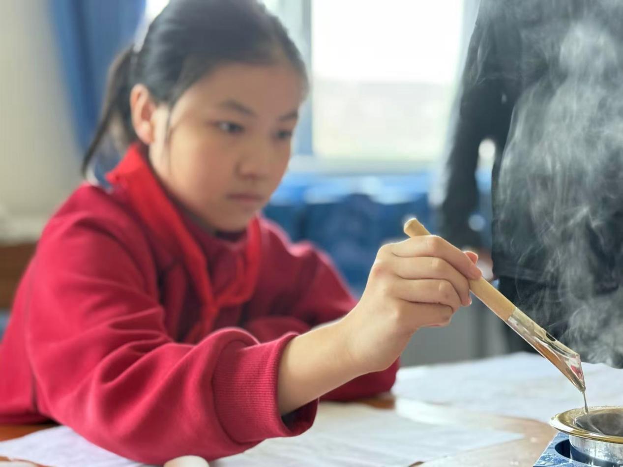 爱心暖沂蒙！海信冰箱・雨辰助学为沂南学校送教育助力 智能公会