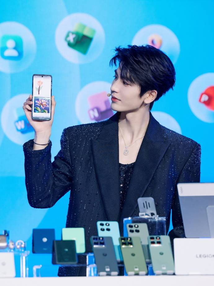 手慢无！联想双十一六重福利到位，张凌赫同款五折起，多款重磅天禧AI新品发布 智能公会