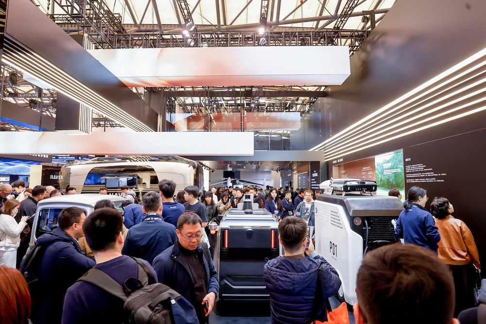 央视、张朝阳、36氪等齐聚探路展台，全网刷屏热议“移动空间生态” 智能公会